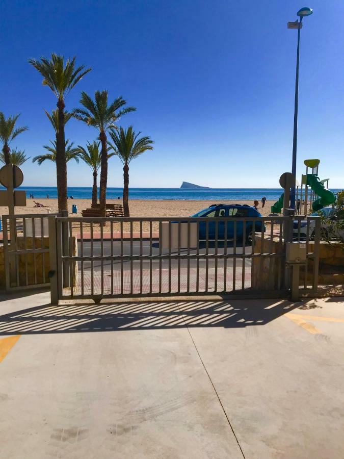 Neptuno On The Beach Benidorm Exterior photo